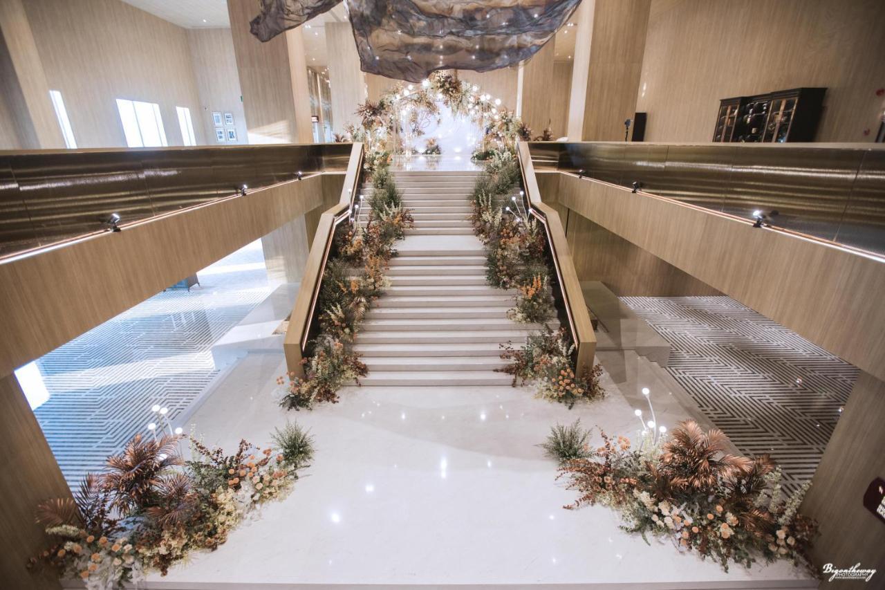 Grand Richmond Stylish Convention Hotel Nonthaburi Dış mekan fotoğraf