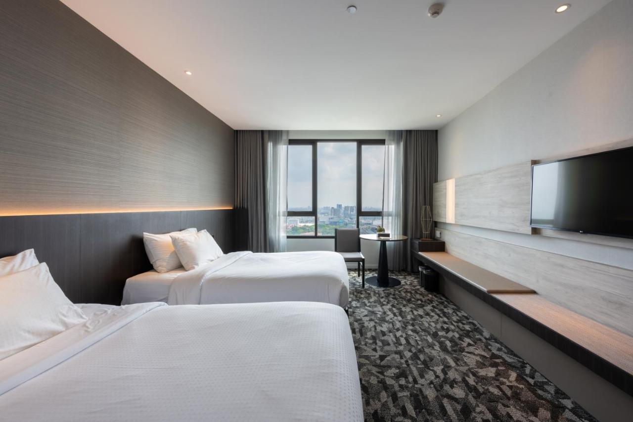 Grand Richmond Stylish Convention Hotel Nonthaburi Dış mekan fotoğraf
